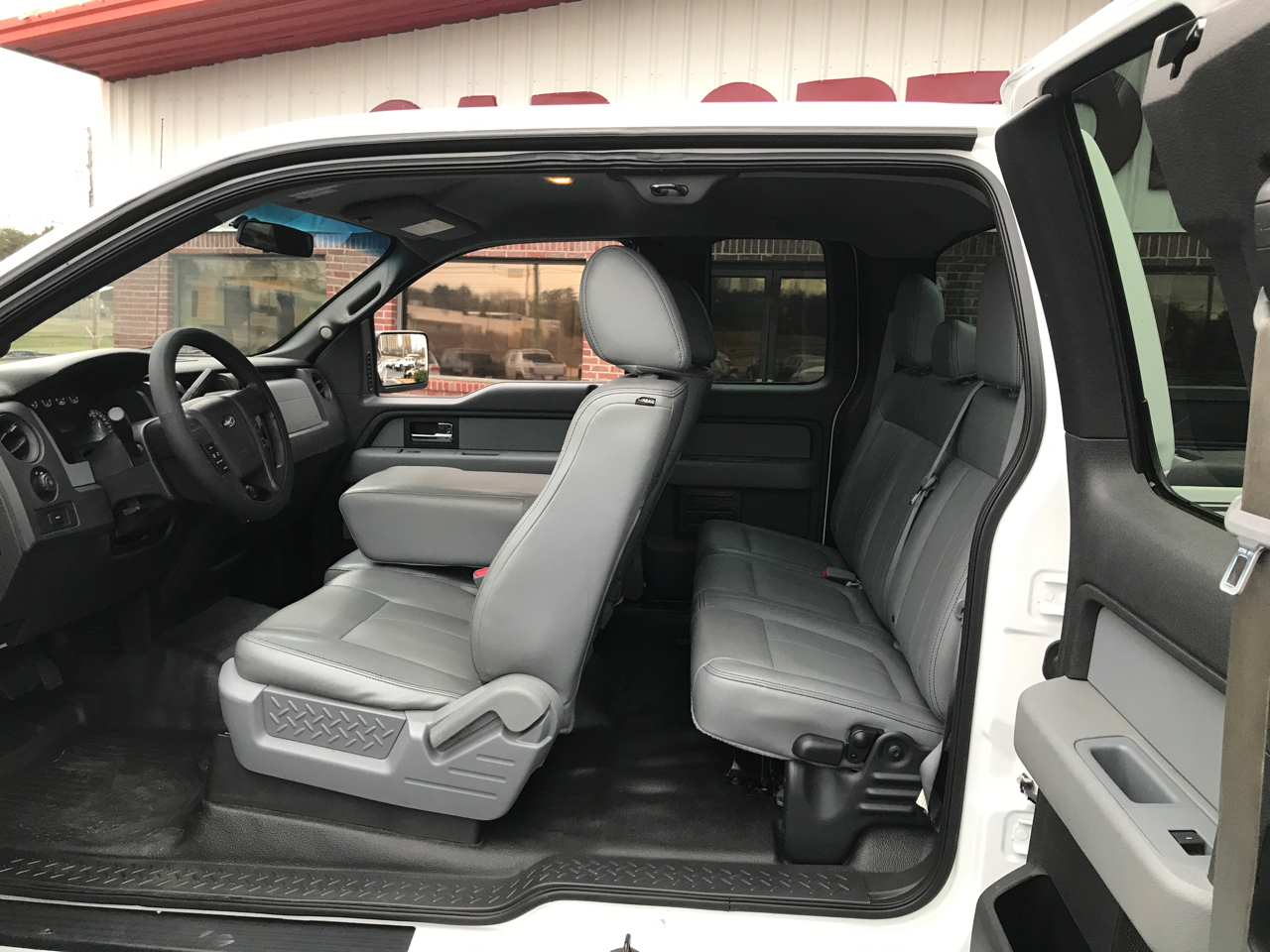 Ford F-150 XLT SuperCab 8-ft. Bed 4WD 2013