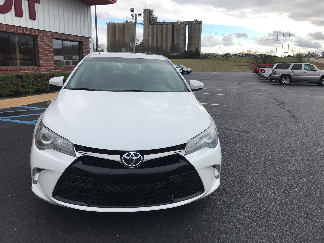 Toyota Camry XLE 2016