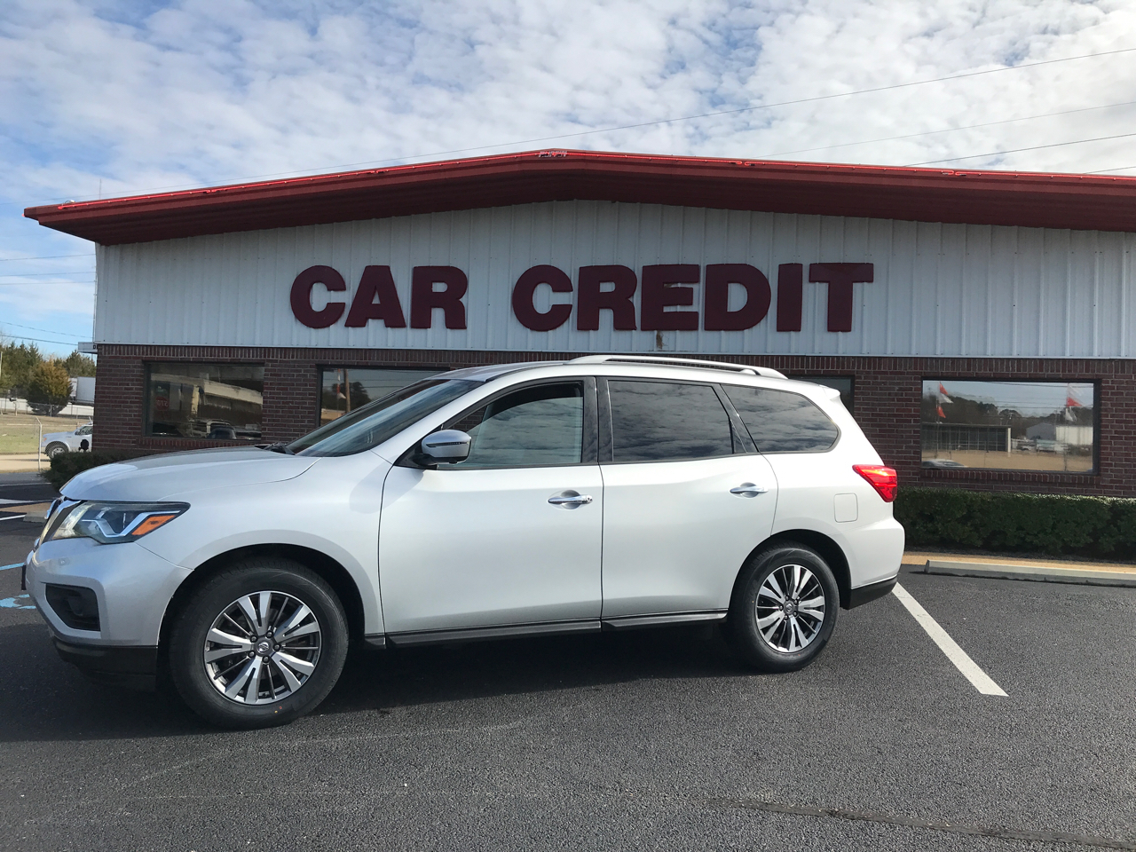 Nissan Pathfinder SL 4WD 2020