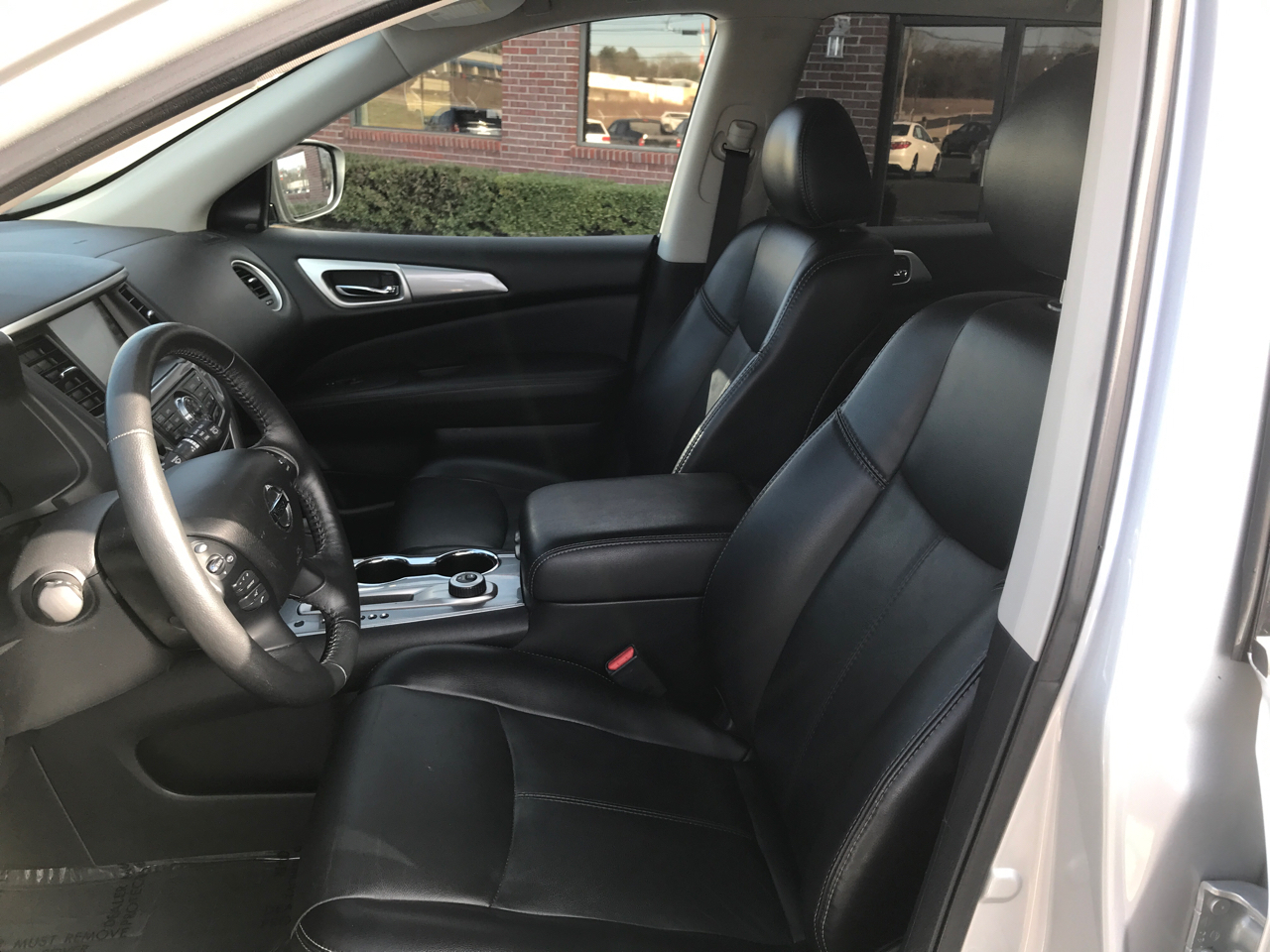 Nissan Pathfinder SL 4WD 2020