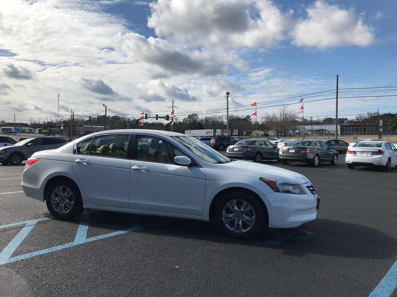 Honda Accord LX-P Sedan AT 2012