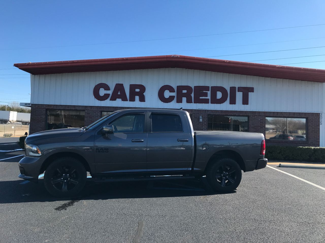 2017 RAM 1500 Sport Crew Cab SWB 4WD