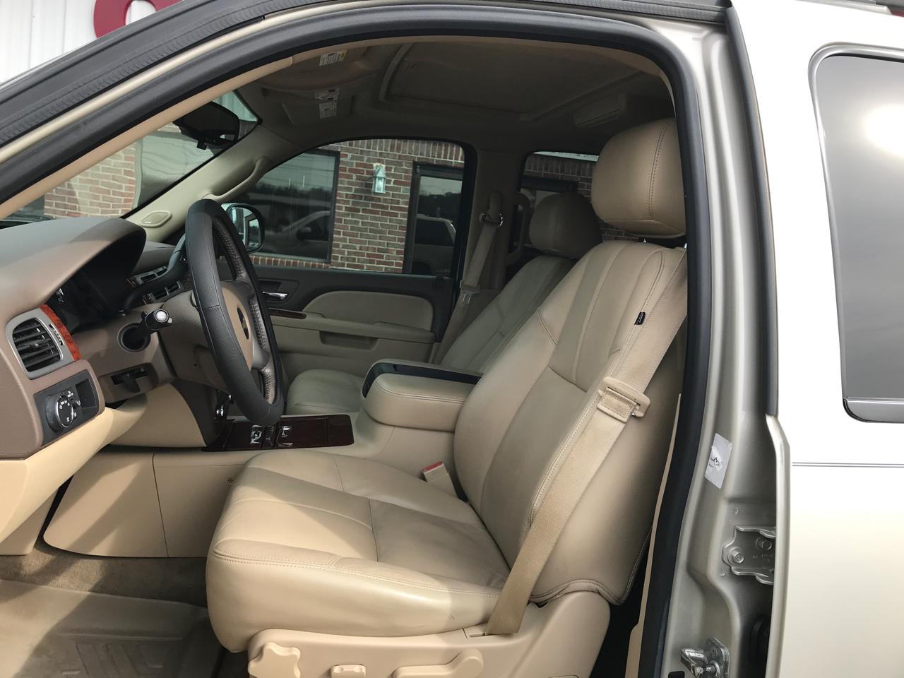 Chevrolet Tahoe LT 2WD 2013