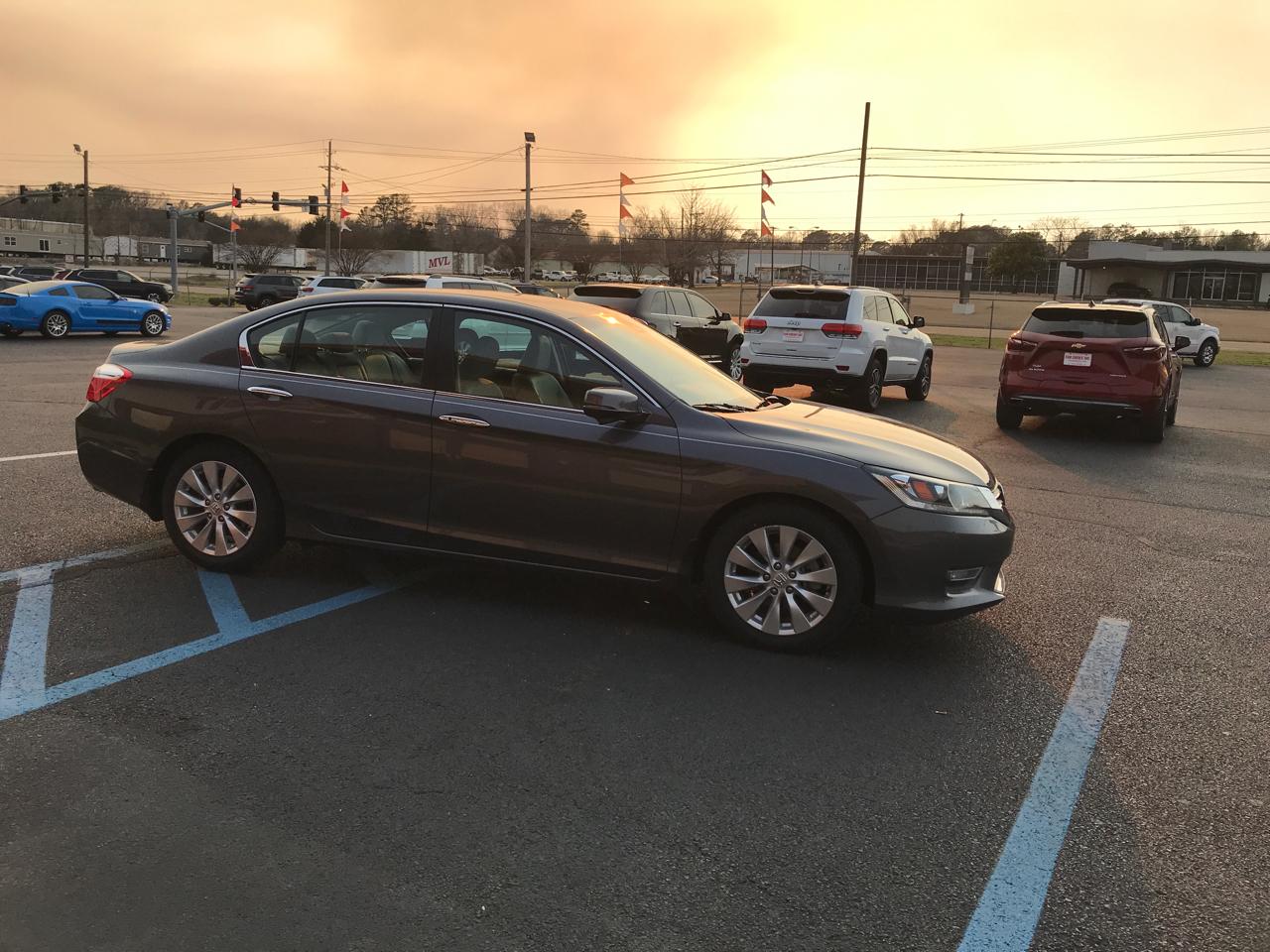 Honda Accord EX-L Sedan CVT 2013