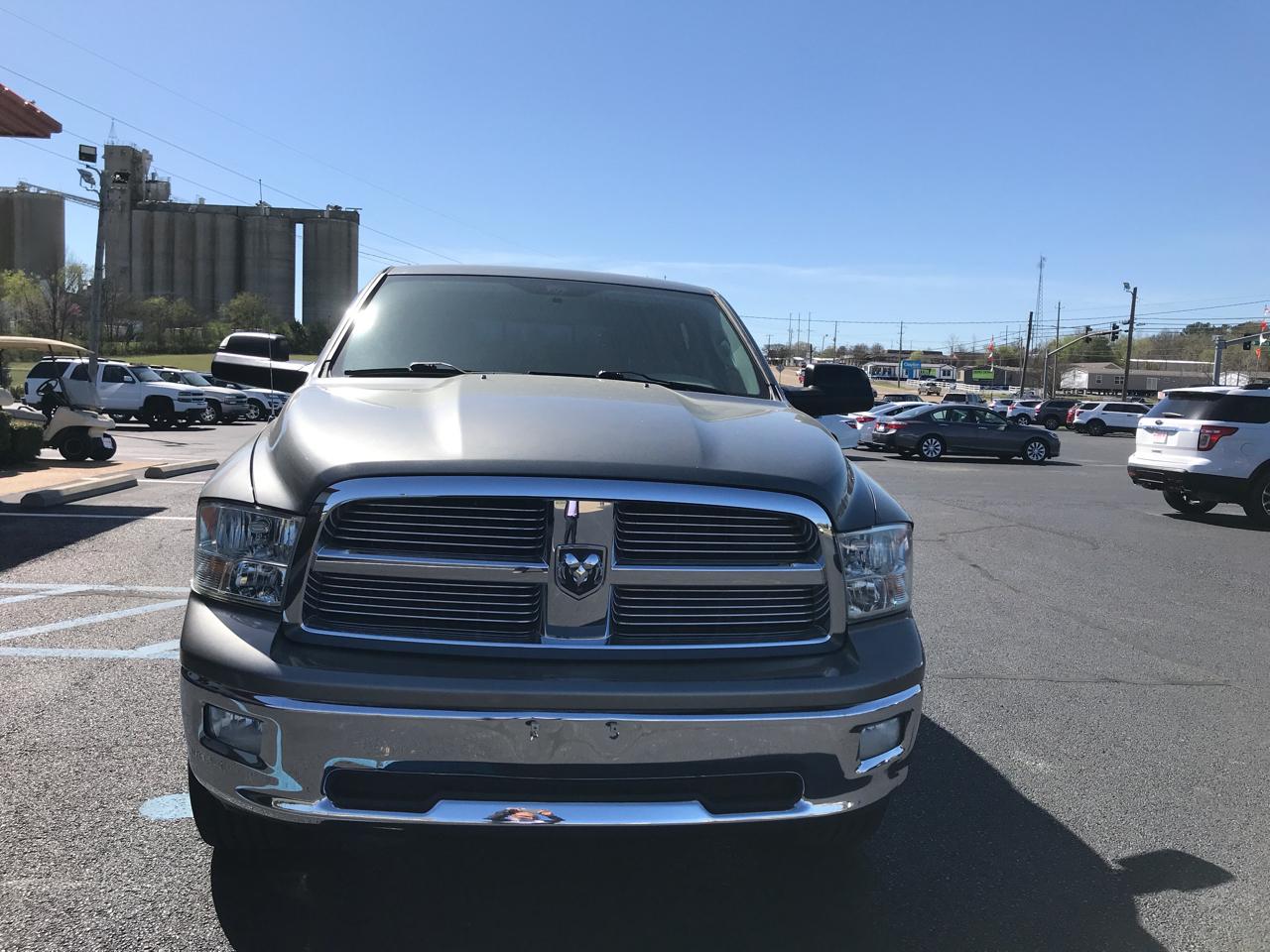 RAM 1500 SLT Crew Cab 4WD 2012