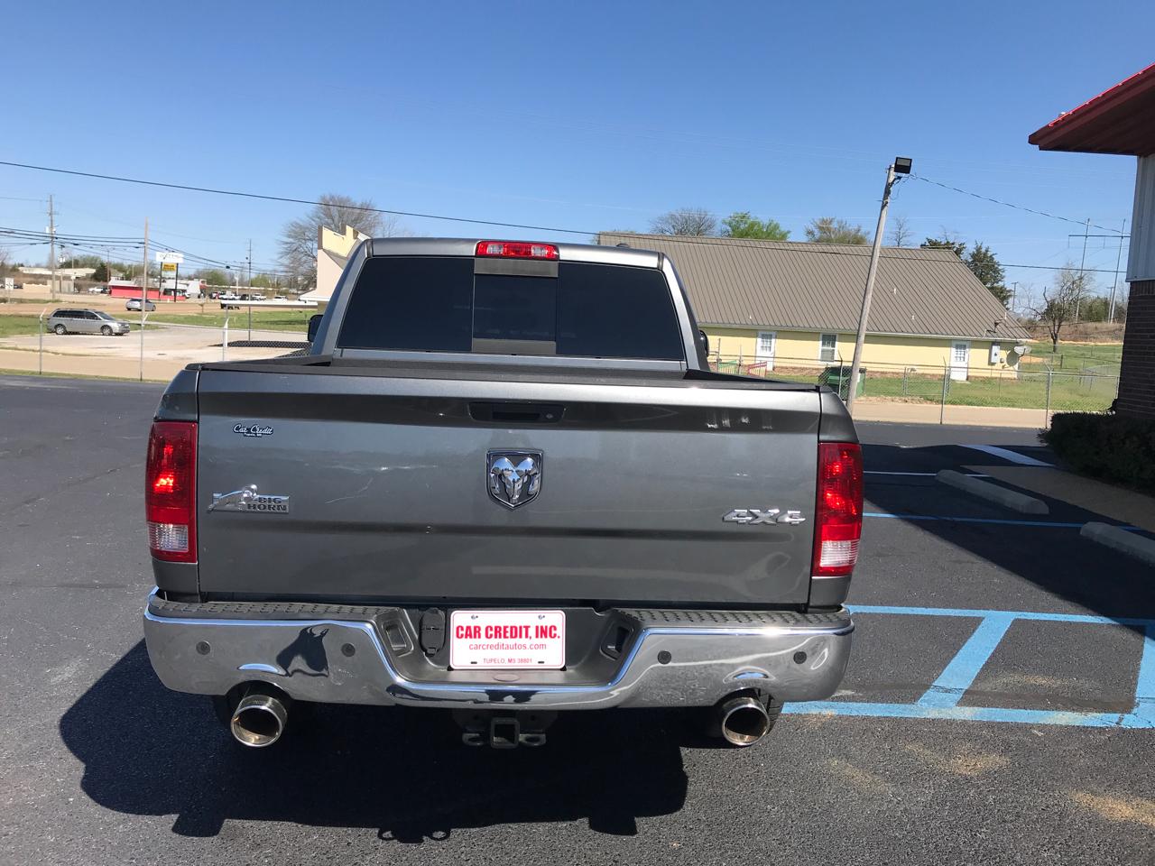 RAM 1500 SLT Crew Cab 4WD 2012