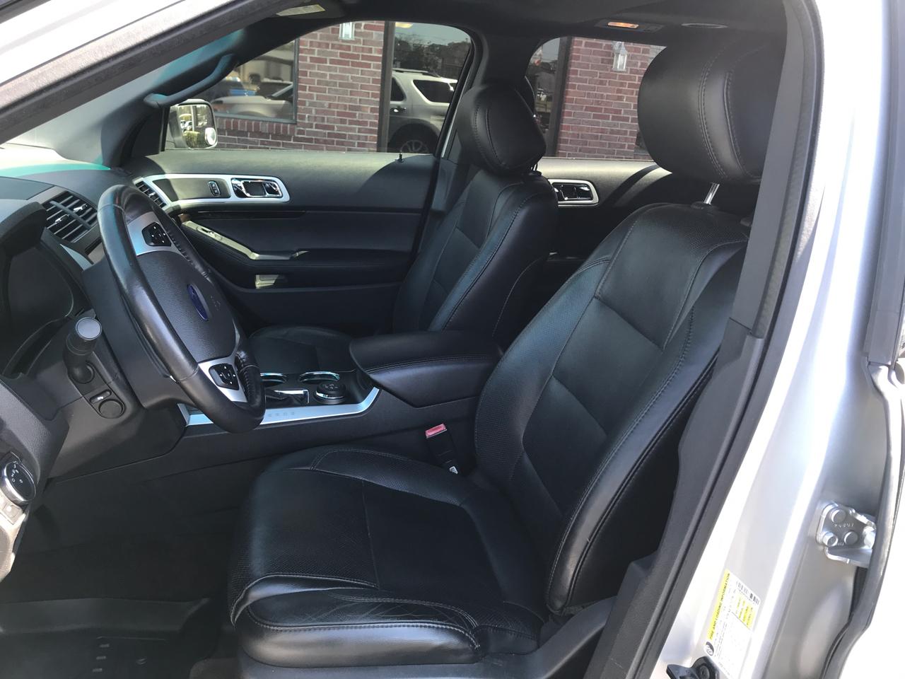 Ford Explorer Limited 4WD 2013