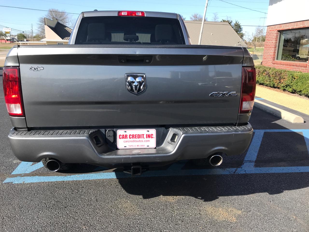 RAM 1500 Tradesman Crew Cab SWB 4WD 2013