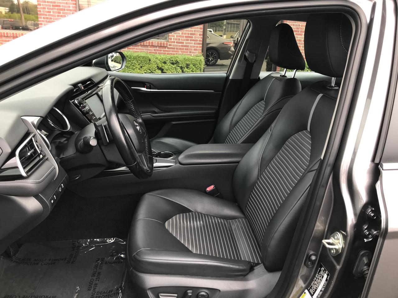 Toyota Camry XLE 2019