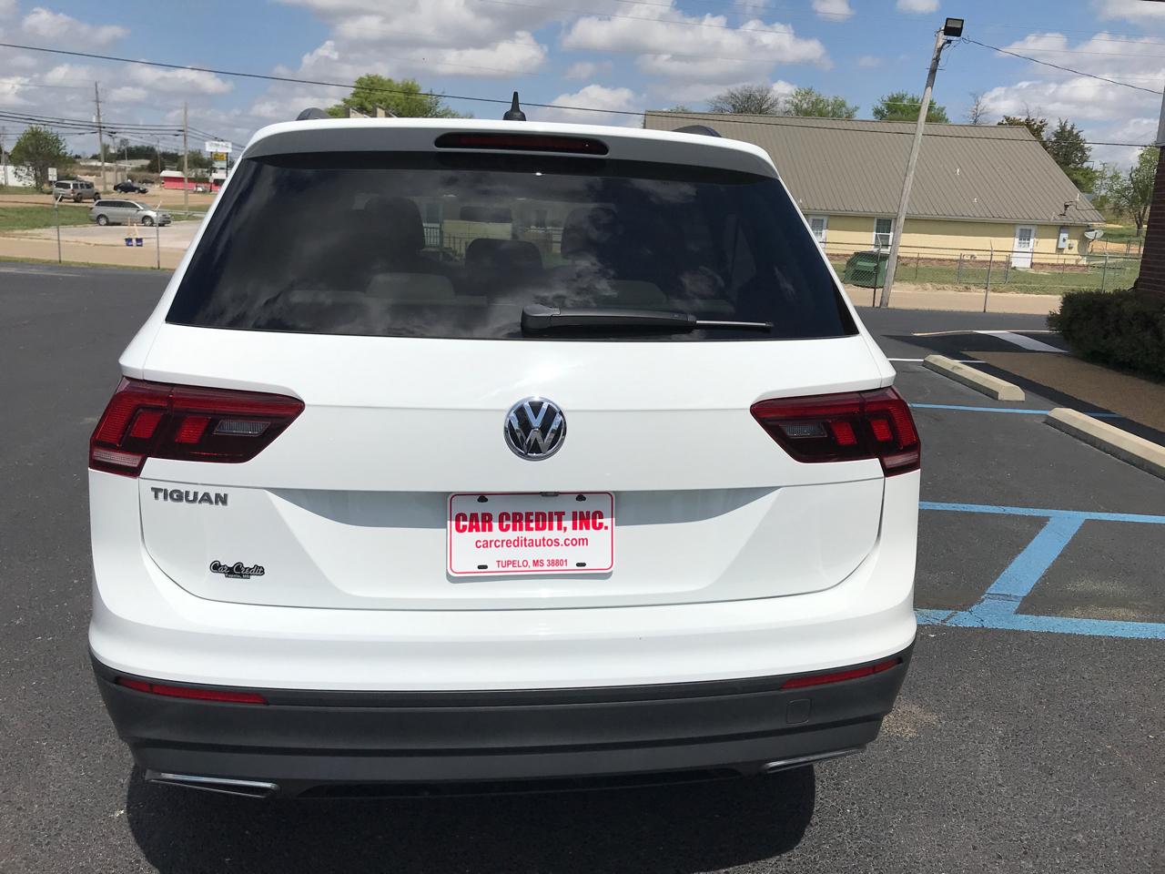 Volkswagen Tiguan S 2020