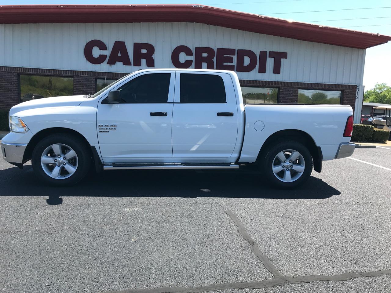 2021 RAM 1500 Classic Tradesman Crew Cab SWB 4WD