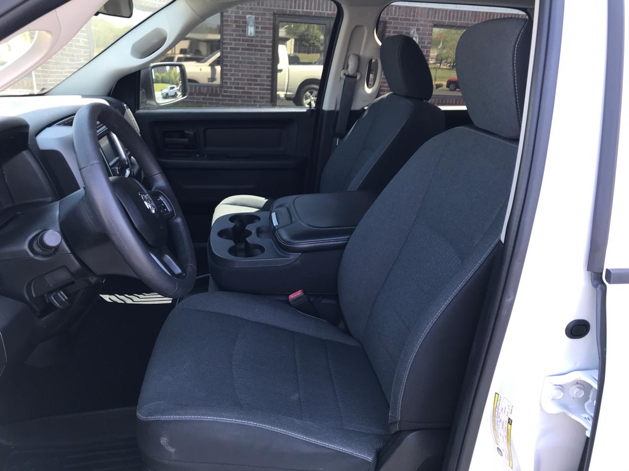 RAM 1500 Classic Tradesman Crew Cab SWB 4WD 2021