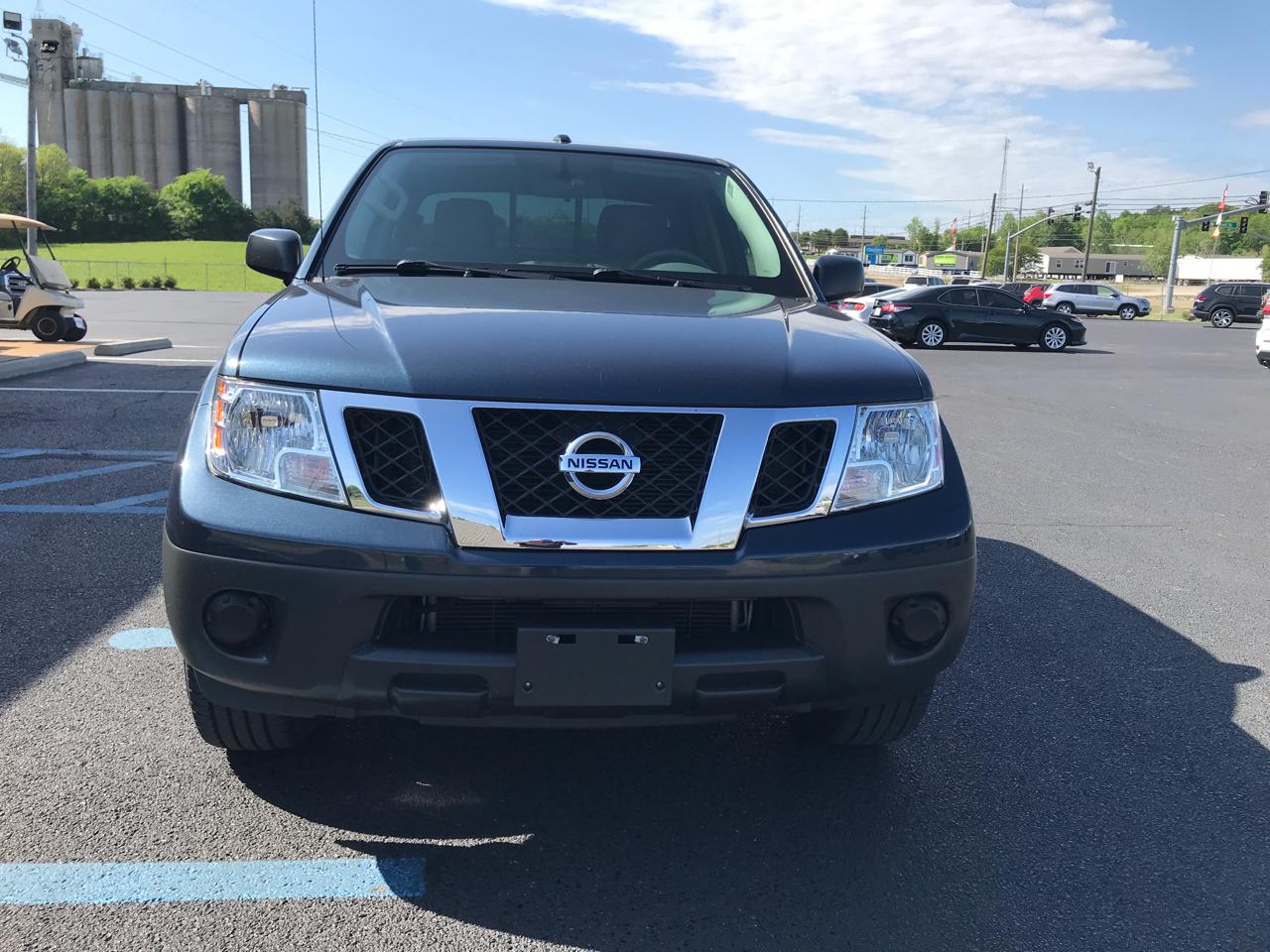 Nissan Frontier SL Crew Cab 5AT 2WD 2018