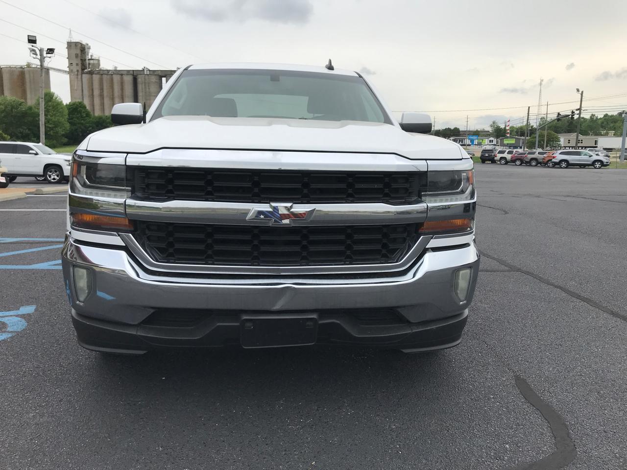 Chevrolet Silverado 1500 LT Crew Cab 2WD 2017