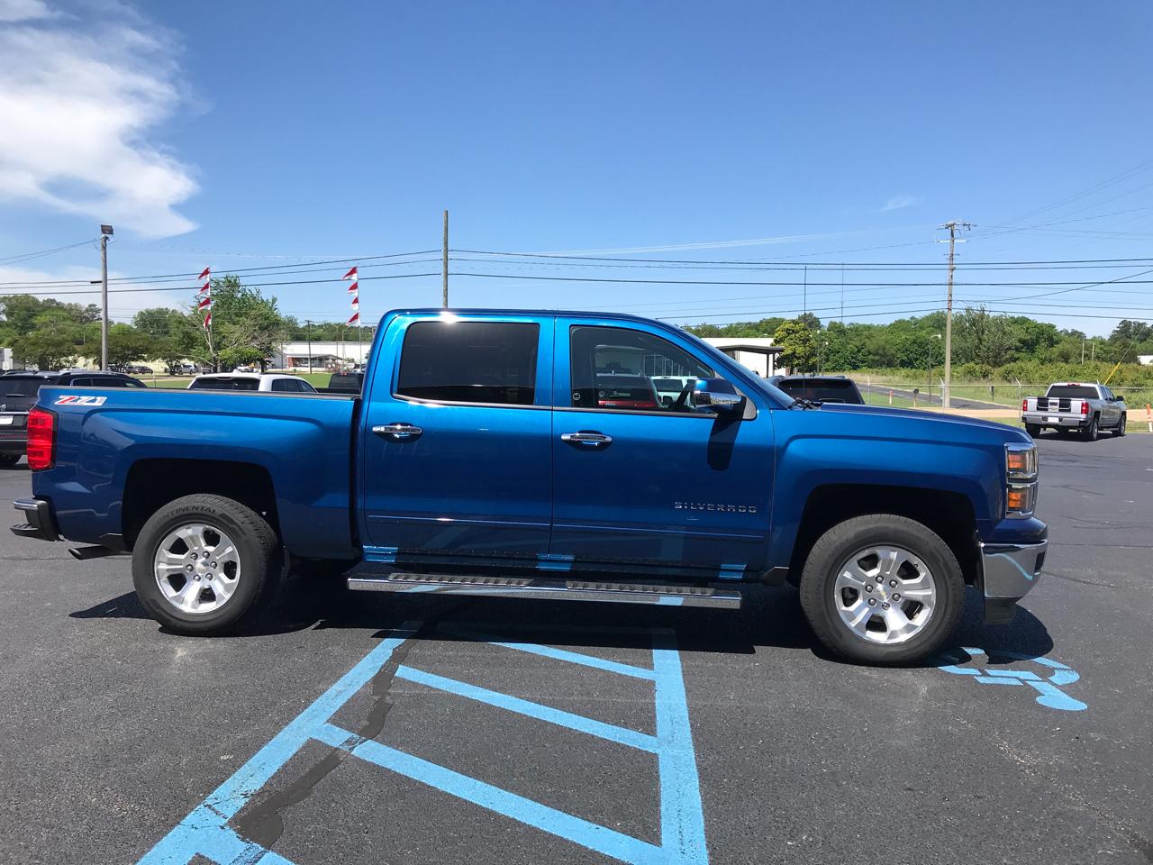 Chevrolet Silverado 1500 LT Crew Cab Long Box 4WD 2015
