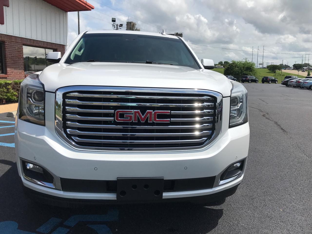 GMC Yukon SLT 4WD 2017
