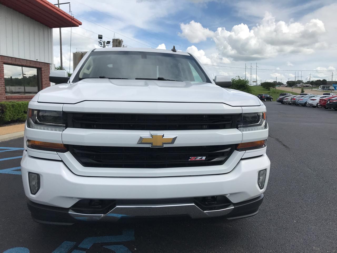 Chevrolet Silverado 1500 LT Crew Cab 4WD 2017