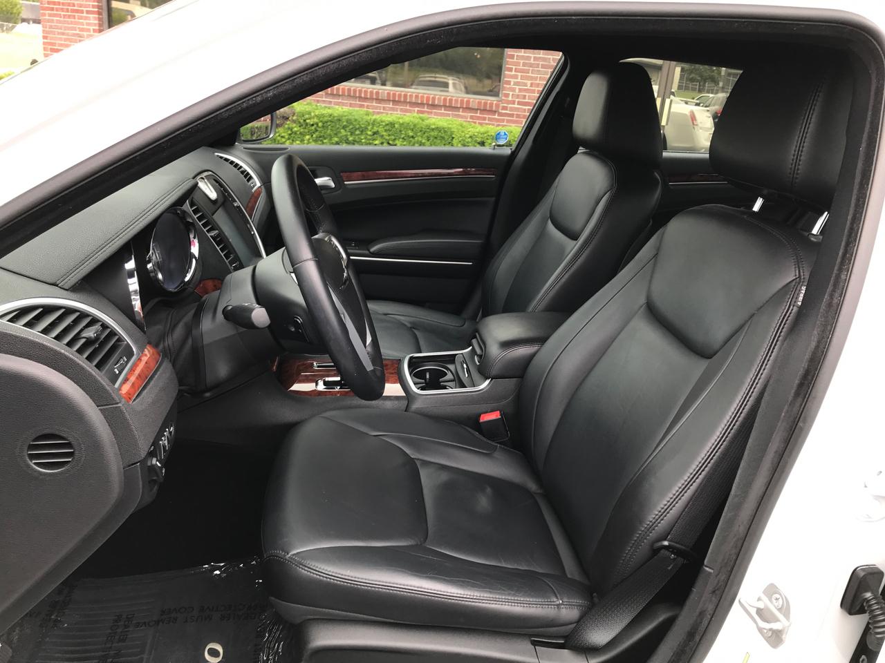 Chrysler 300 RWD 2014