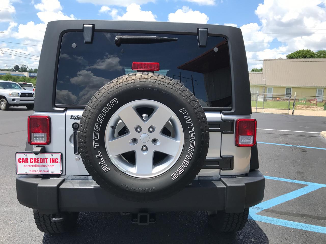 Jeep Wrangler Unlimited Sport 4WD 2012