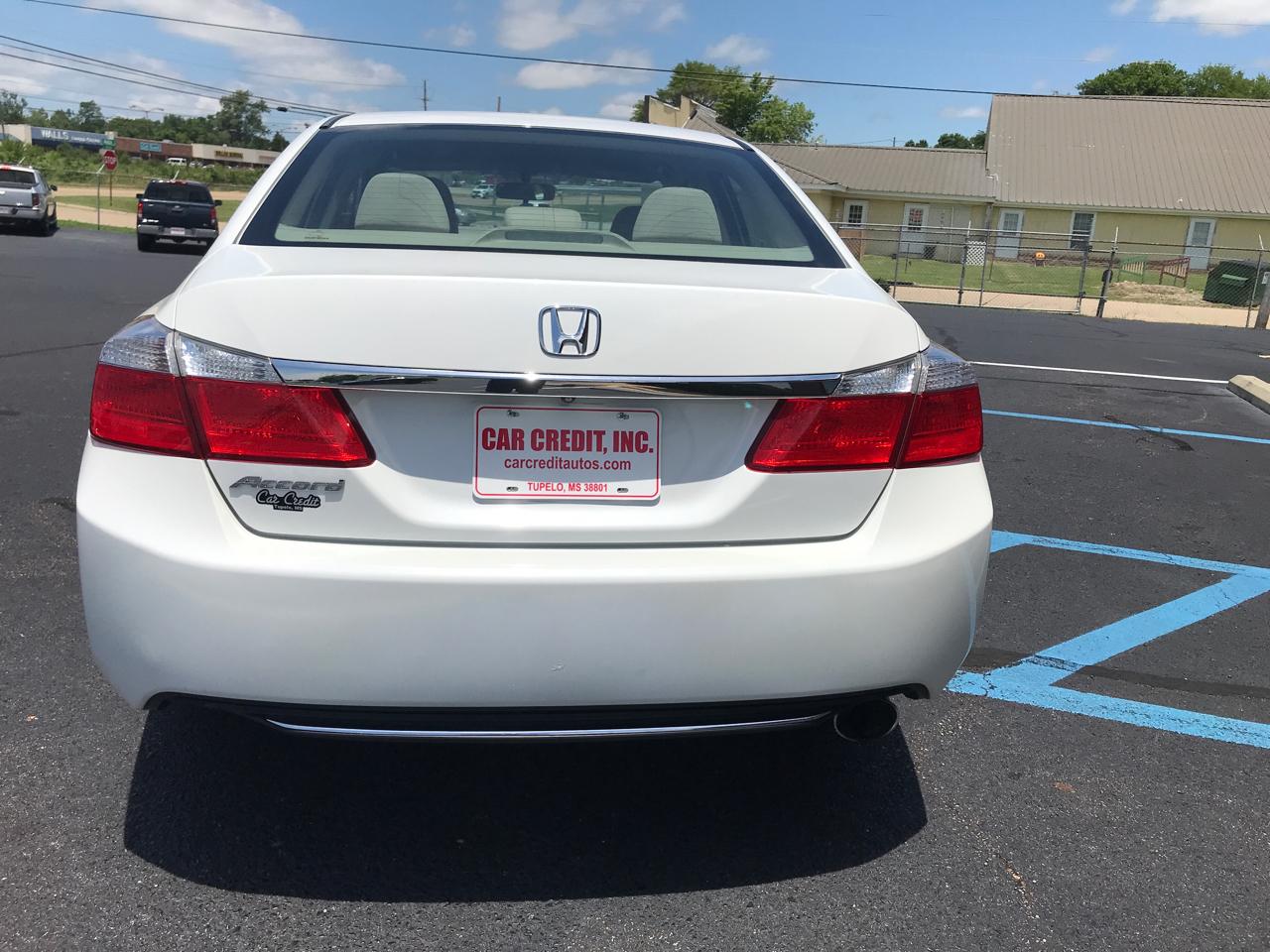 Honda Accord LX Sedan CVT 2013