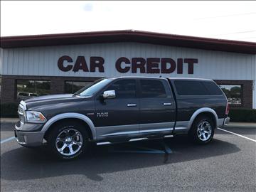 2015 RAM 1500 Laramie Crew Cab LWB 2WD