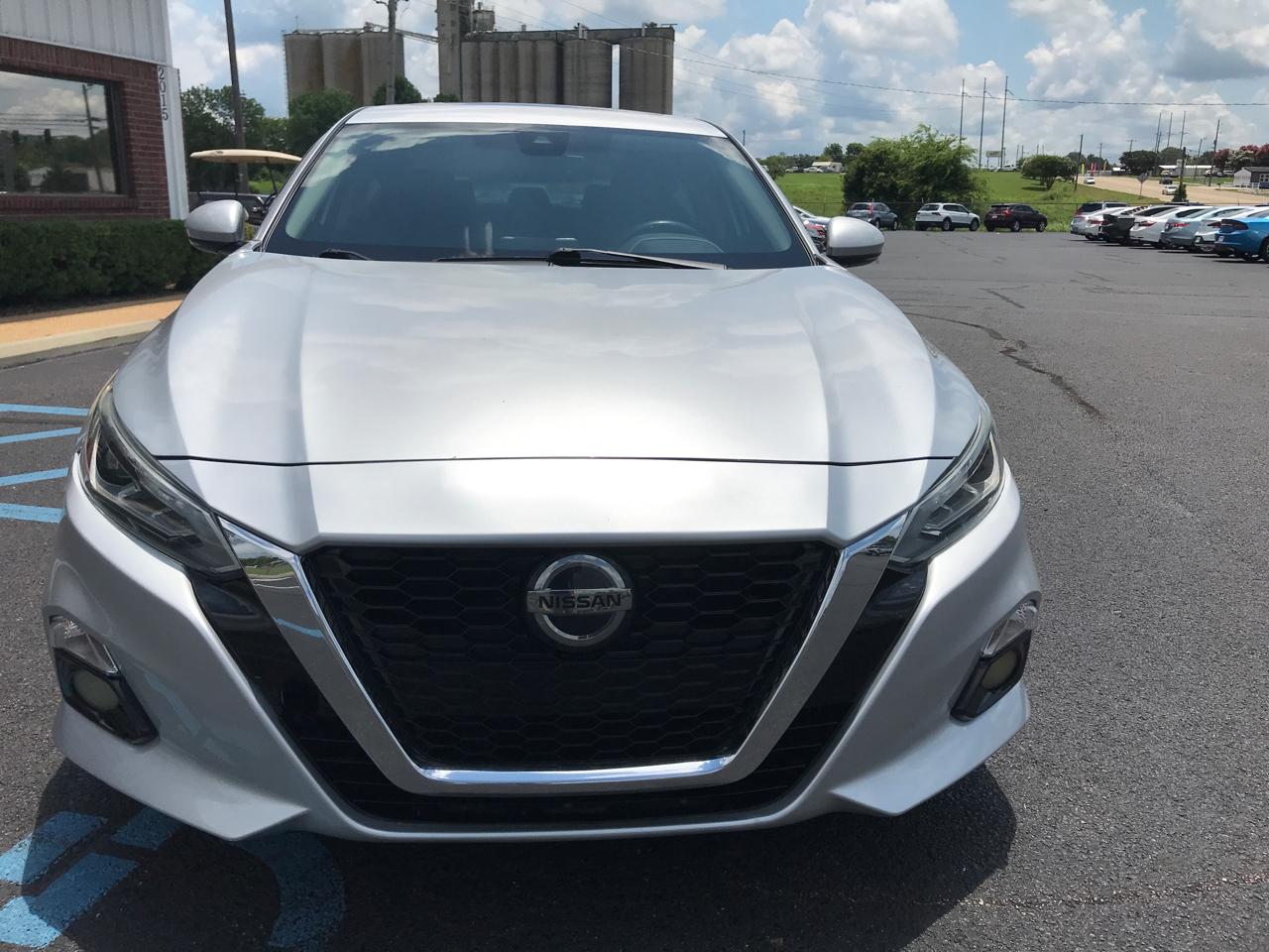 Nissan Altima 2.5 SL 2020