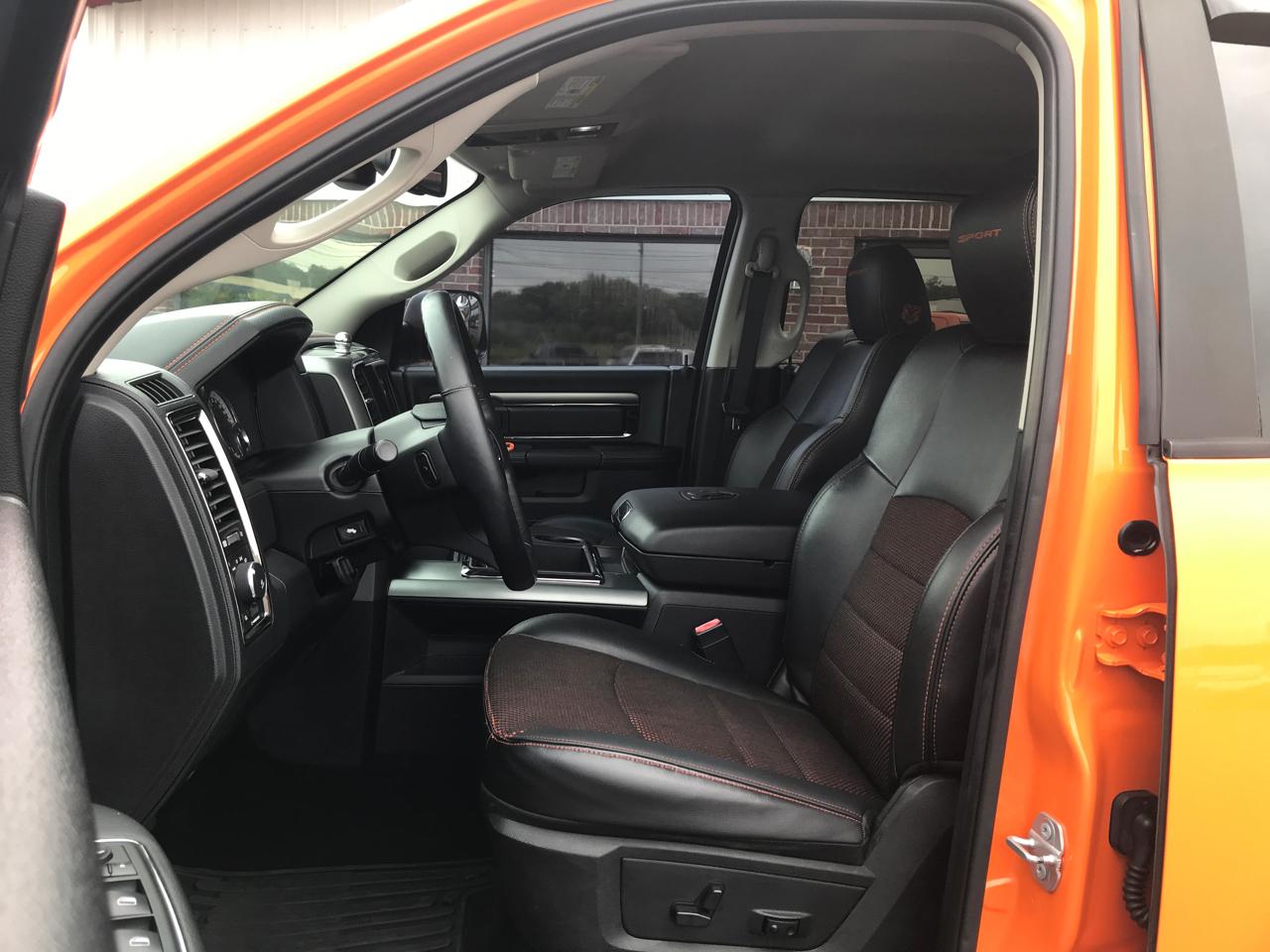RAM 1500 Sport Crew Cab SWB 4WD 2015