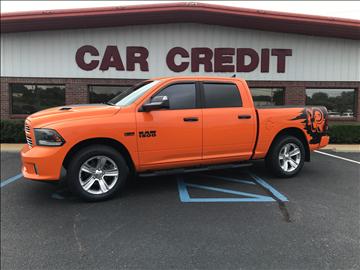 2015 RAM 1500 Sport Crew Cab SWB 4WD