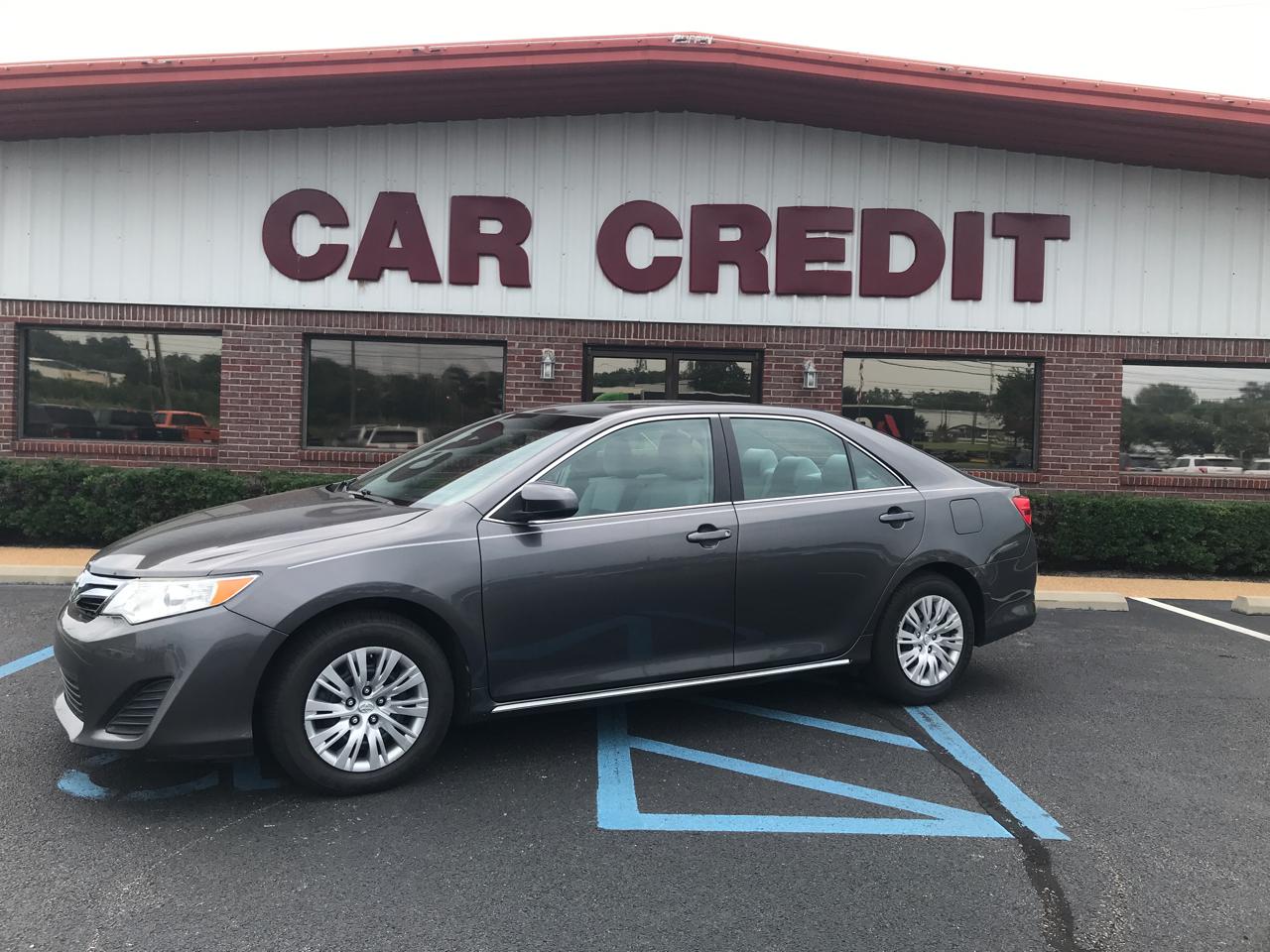Toyota Camry XLE 2013