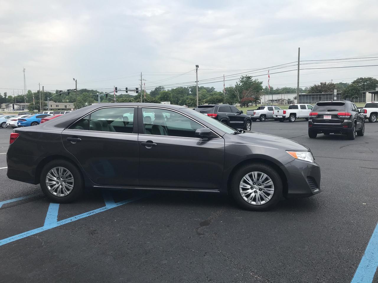 Toyota Camry XLE 2013