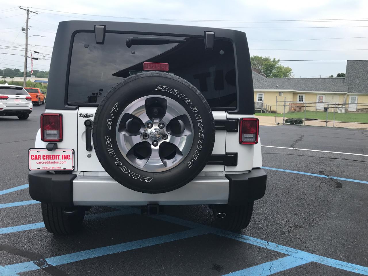 Jeep Wrangler Unlimited Sahara 4WD 2016