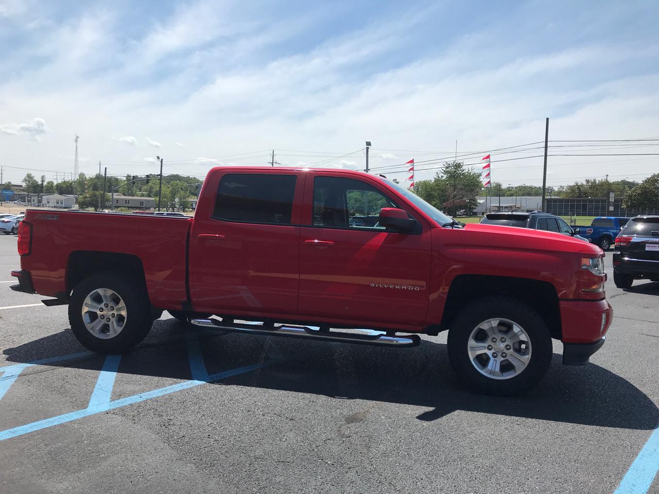 Chevrolet Silverado 1500 LT Crew Cab Long Box 4WD 2016