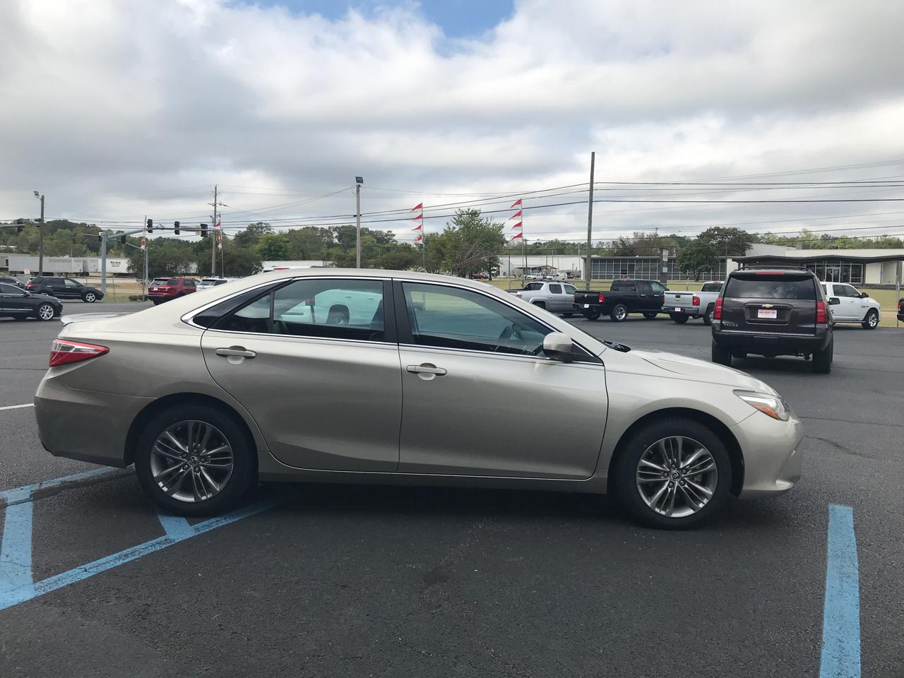 Toyota Camry XLE 2016