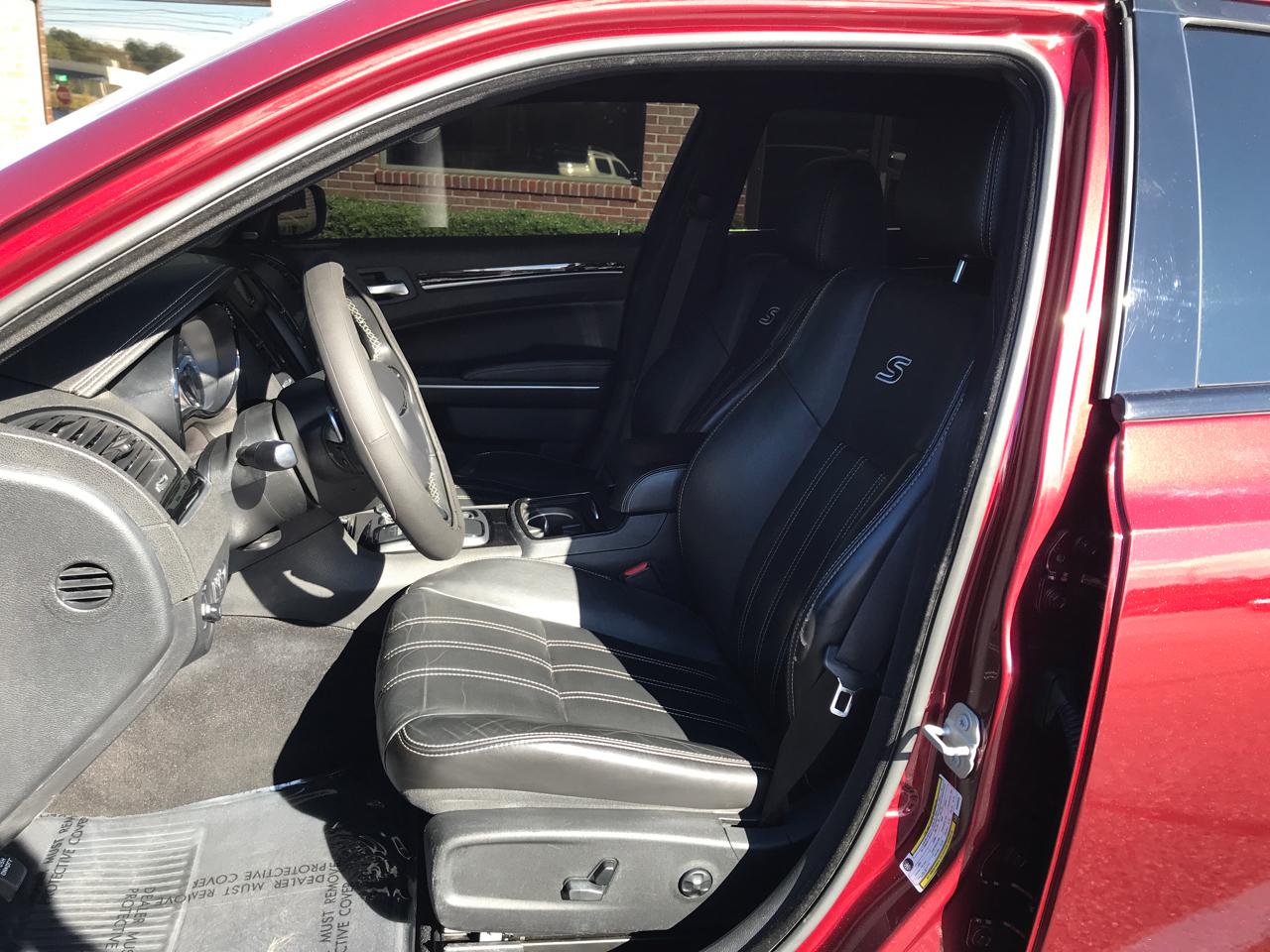 Chrysler 300 S V6 RWD 2019