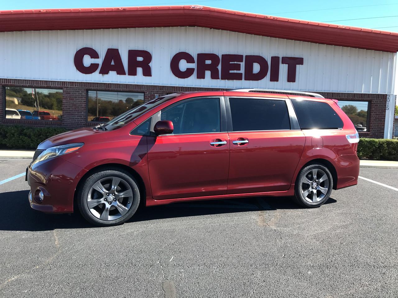Toyota Sienna SE FWD 8-Passenger FWD V6 2016