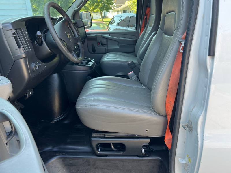 Chevrolet Express 2500 Cargo 2013 Chevrolet Express 2500 Cargo 2013