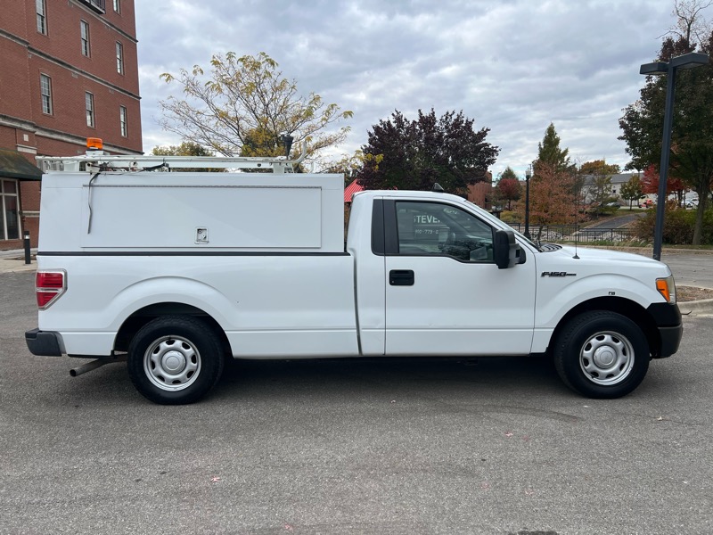 Ford F-150 XL 8-ft. Bed 2WD 2010 Ford F-150 XL 8-ft. Bed 2WD 2010