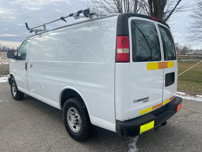 Chevrolet Express 2500 Cargo FFV 2015