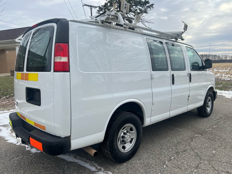 Chevrolet Express 2500 Cargo FFV 2015