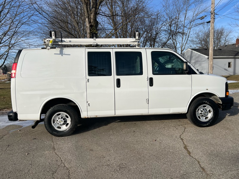 Chevrolet Express 2500 Cargo 2013