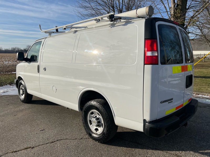 Chevrolet Express 2500 Cargo 2013