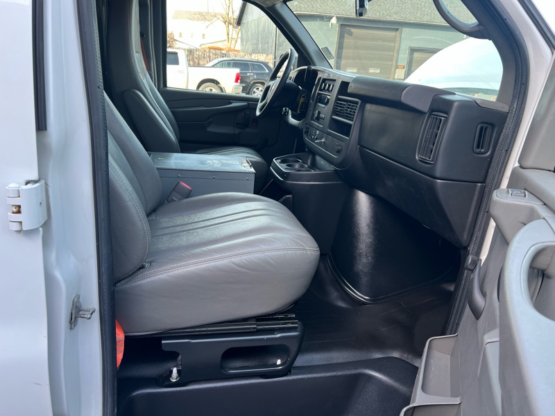 Chevrolet Express 2500 Cargo 2013