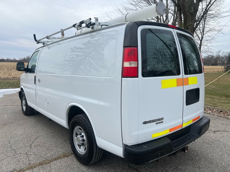 Chevrolet Express 2500 Cargo 2013
