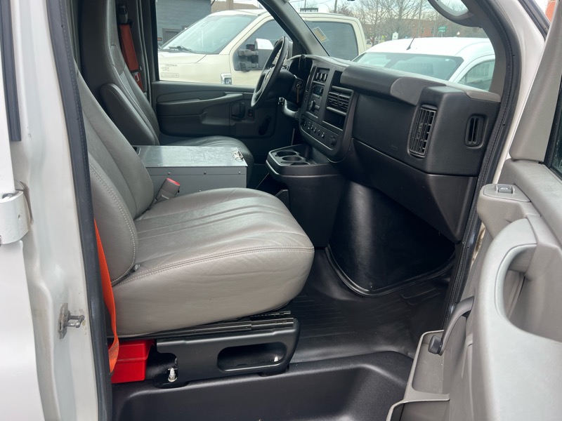 Chevrolet Express 2500 Cargo 2013