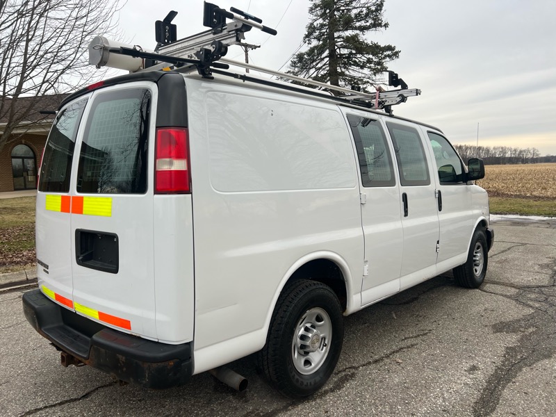 Chevrolet Express 2500 Cargo 2013