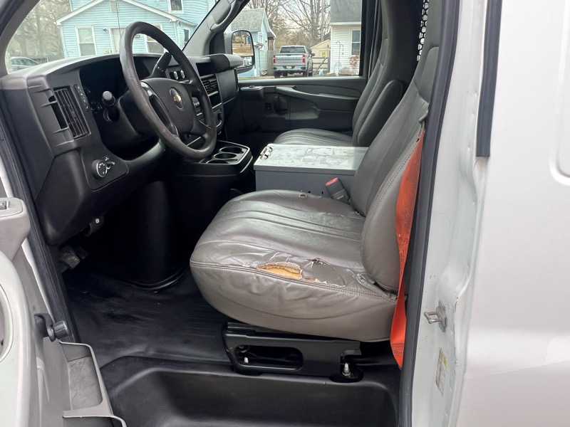 Chevrolet Express 2500 Cargo 2013