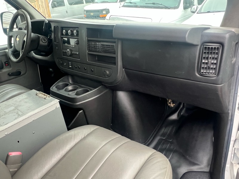 Chevrolet Express 2500 Cargo 2013