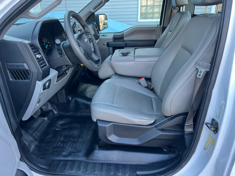 Ford F-150 XL 8-ft. Bed 2WD 2016