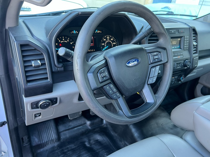 Ford F-150 XL 8-ft. Bed 2WD 2016