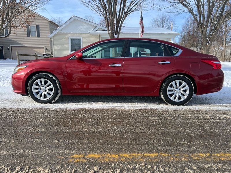 Nissan Altima 2.5 S 2016